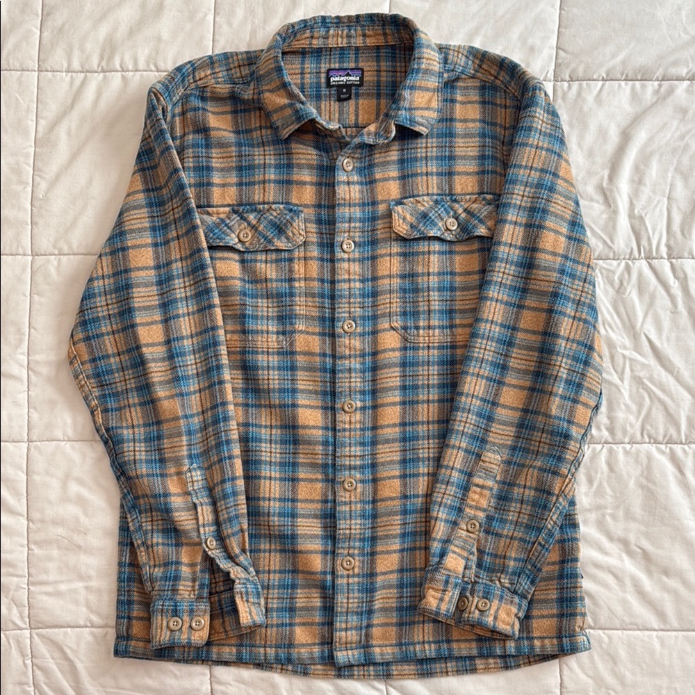 Patagonia Blue and Tan Flannel Shirt